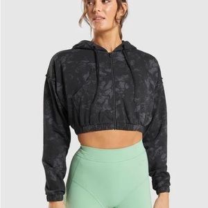 GYMSHARK - KKfit Black Camo Zip-Up Cropped Hoodie - Size Medium
